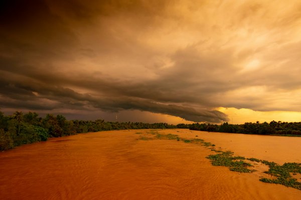 Quels sont les meilleurs circuits pour une croisière fluviale sur le Mékong : itinéraires et conseils pratiques?
